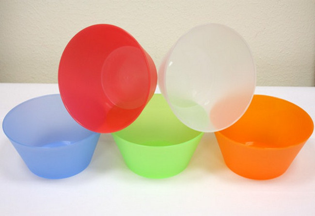 Không tái sử dụng chai và hộp nhựa mỏng